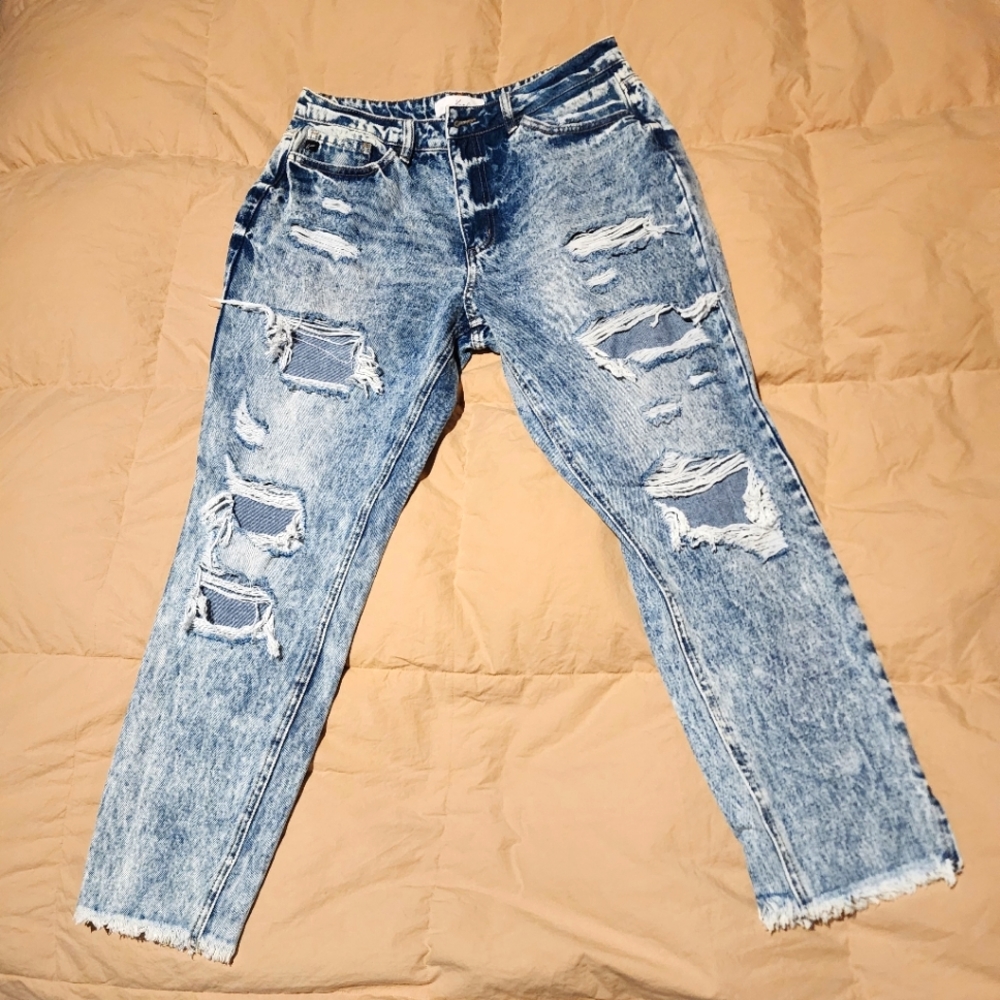 Light Acid Wash High Rise Distressed **NWOT**